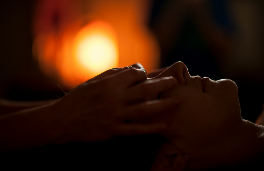 🌟 Reiki & the Chakras: Healing the Energy Within and Returning to Your Natural Balance